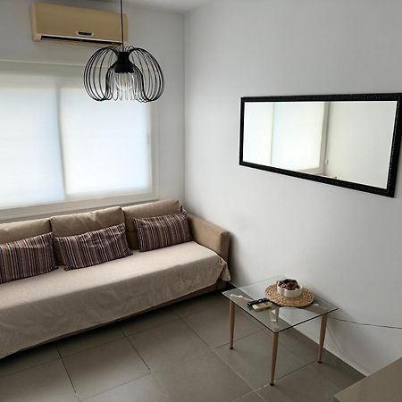 Anastasia 1 Bedroom Apartment Лимасол Экстерьер фото