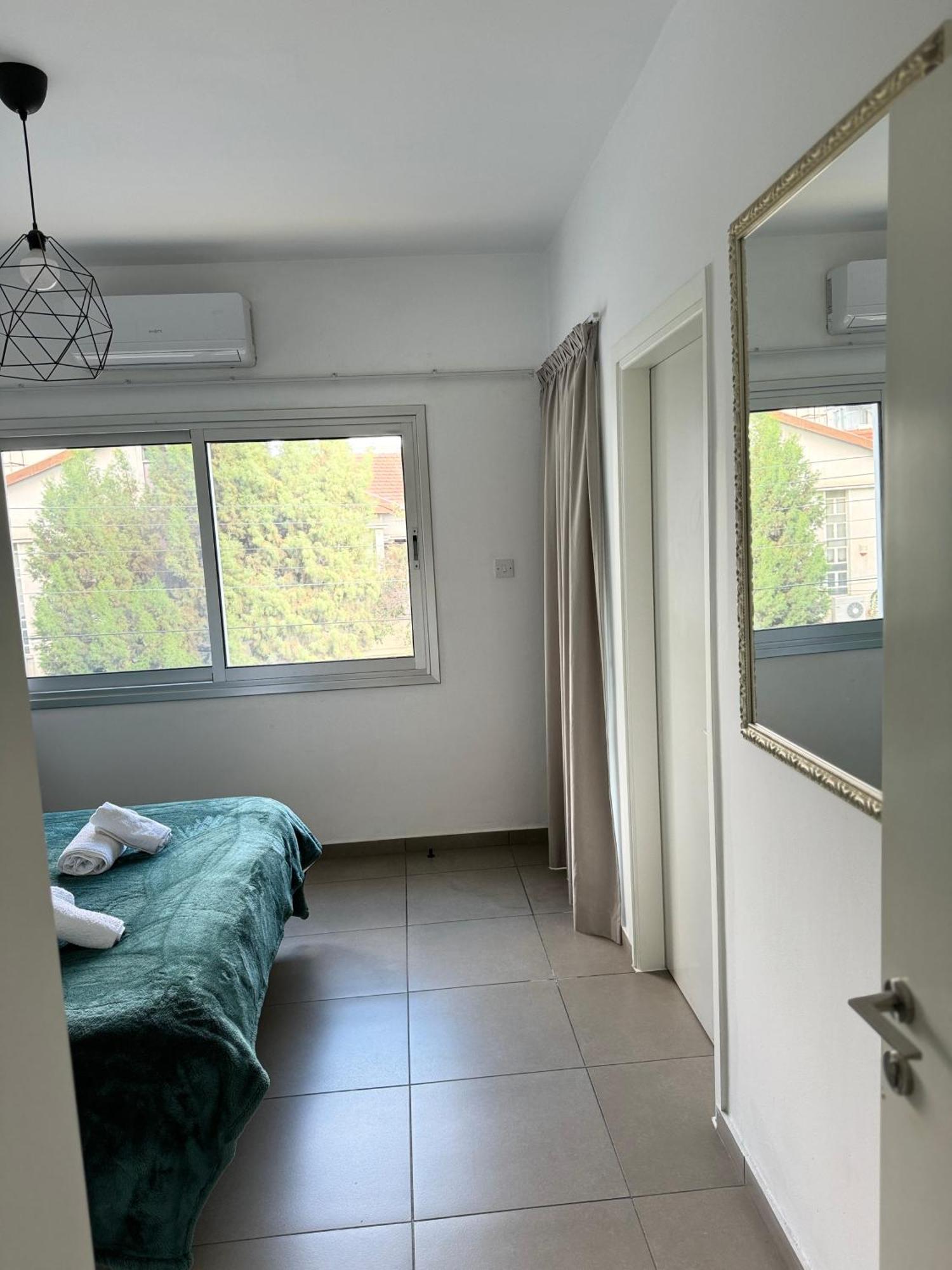 Anastasia 1 Bedroom Apartment Лимасол Экстерьер фото